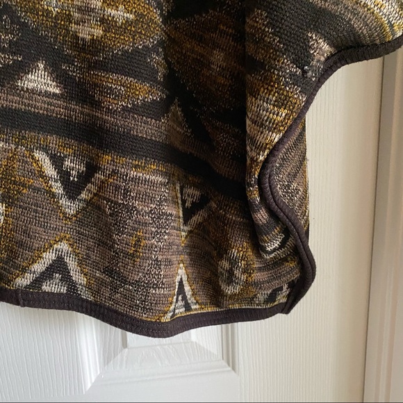 Suzy Shier Cardigan - Picture 9 of 9